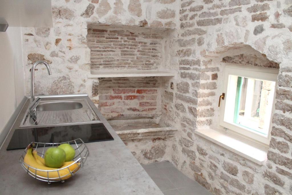 Old Town Studio Sibenik Ruang foto
